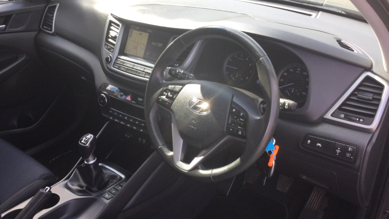 Hyundai Tucson 1.6 GDi Blue Drive SE Nav 5dr 2WD Petrol Estate